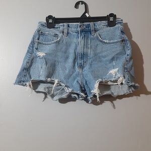 Abercrombie & Fitch Light Blue Distressed High Rise Mom Jean Shorts 26/2